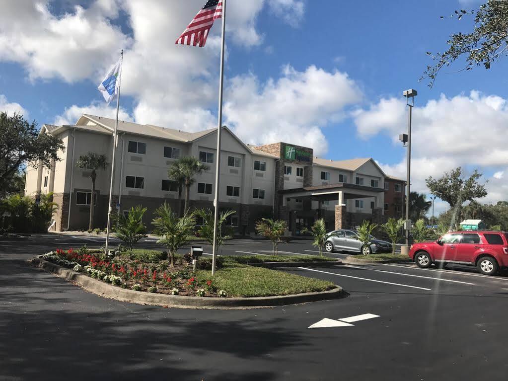Holiday Inn Express - Naples South - I-75 By Ihg Golden Gate Kültér fotó